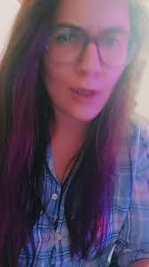 Naomi Neely's Instagram, Twitter & Facebook