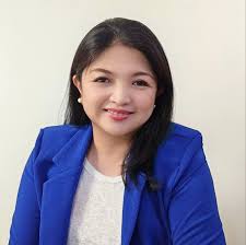 THE QUEEN IS HERE! Miss Universe 2018 Catriona Gray joined the “Trillion  Peso March” protest at the EDSA People Power Monument in Quezon City