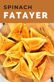 Spinach Fatayer Lebanese Spinach Pie Recipe Vegetarian Recipes Healthy Healthy Plant Based Recipes Spinach