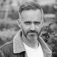 10+ "David Izatt" profiles