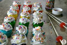 These rainbow cupcakes are so beautiful! Mini Rainbow Cupcakes Hoosier Homemade