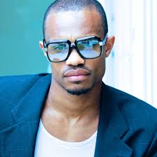 BLESSINGS BRONX 🏀 HERE'S MY LIST OF THE TOUGH 1 ON 1 🏀 WING PLAYERS 🏀  NOT IN ANY ORDER JUST ACKNOWLEDGE THEIR SKILLS : 1. TOM LOCKHART 🏀 2.  DEREK DOWARD