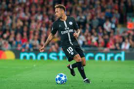Neymar makes racism accusation after marseille win at champions psg. Neymar In Tears After Suffering Injury Ahead Of Manchester United Champions League Match With Psg Manchester Evening News