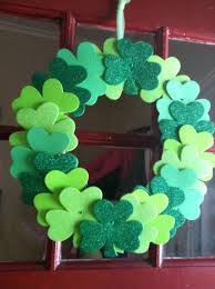 This farmhouse style burlap wreath is easy to do it yourself using affordable items found at dollar tree stores. Shamrock Wreath Foam Form Green Tulle Dollar Tree Foam Shamrocks St Patrick S Day Crafts Shamrock Craft Holiday Crafts