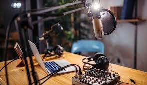 Must be a minimum 1400 x 1400 pixel resolution, recommended 3000 x 3000 pixels needs to be jpeg or png file How Many Mics Do You Need For A Podcast Rob Davidson For Congress