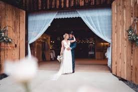 Pin Von Hochzeitsfotograf Munchen Cha Auf Wedding Location In 2020 Hochzeitsfotograf Hochzeit Fotograf