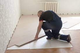 Das schräge sägen vergrößert die verleimungsfläche. Laminat Diagonal Verlegen So Gehen Sie Vor