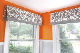 Our blue powder room makeover off of the kitchen in our old house needed a window treatment but it was a small window so i didn't want to. 25 Easy No Sew Valance Tutorials Guide Patterns