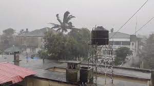 In mozambique, at least four people have been killed and thousands displaced after tropical cyclone eloise tore through the central coast of the country saturday. Cyclone Eloise Brings Floods To Mozambique S Second City Beira Bbc News