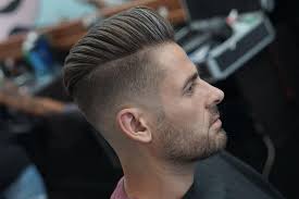 Il est mieux d'éviter les longueurs en dessous de. Coupe De Cheveux Homme Tendance En 100 Images Qui Vous Seduiront