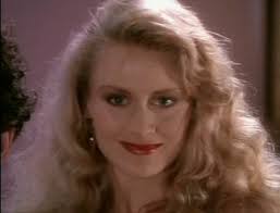 Andrea Thompson's Instagram, Twitter & Facebook