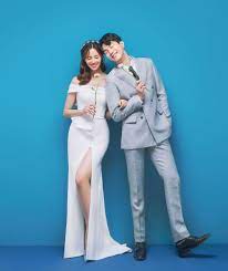lumiere studio 2019 sample new lumiere studio onethreeonefour korean wedding photography wedding photos poses wedding photography studio