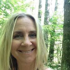 Kelli Stroud's Instagram, Twitter & Facebook