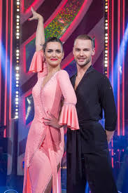 Moderátorka daniela písařovicová (41) a její sestra renata boháčová (43) prozradily, že během studií na vysoké škole měly pár kilogramů navíc. Tanecni Pary Daniela Pisarovicova Michal Mladek Stardance Ix Ceska Televize