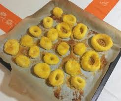 Laviamo gli anelli di totano e li mettiamo in un recipiente. Totani Al Forno Cotto E Mangiato Archivi Una Pigra In Cucina