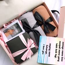This entry was posted by heberthendrik in redaksi kawan jl. Gift Box Kado Hijab Kado Untuk Sahabat Box Kado Murah Shopee Indonesia