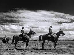 A Beautiful Shot From Fort Apache 1948 To Get Contrast This Deep I Imagine Cinematographer Archie Stout Must Have Used Black And White Film Cavalry Scenes