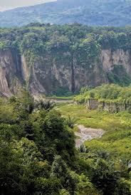 Check spelling or type a new query. Ngarai Sianok Lembah Cantik Di Sudut Kota Bukittinggi Merdeka Com