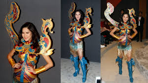 Miss universe philippines gazini ganados is the winner of the miss universe 2019 national costume competition. Miss Universe Malaysia S Costume Honours Traditional Fishing Boats Thestartv Com