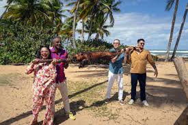 Premiering tonight at 9pm: #ChoppedCastaways - “Choose Your Weapon” 🏝️🧺  The competition is turned on its head as a game-changing twist reshapes the  field. Nine chefs remain to face a high-stakes precision