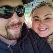 Lena Parr's Instagram, Twitter & Facebook