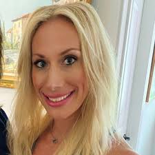 I am beyond humbled to have been co-honored with the FY21 SHAPE Leadership  award this evening. The Medtronic Lung Health & Visualization family will  always and forever be near and dear to