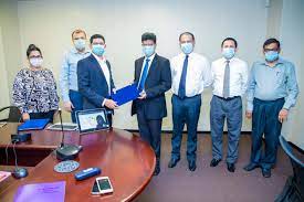 Minister of higher education and information technology development: Sri Lanka S Ministry Of Education Enables Digital And Interactive Classrooms With Microsoft Microsoft Stories Asia