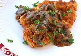 Authentic German Jagerschnitzel Hunter Schnitzel With Mushroom Gravy The Daring Gourmet