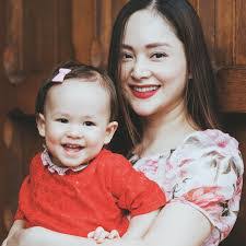 Angela Gan's Instagram, Twitter & Facebook