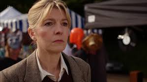 Evie Wilcox's Instagram, Twitter & Facebook