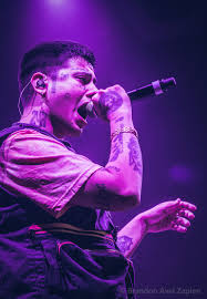 Para más contenido siguenos ⬇[fan account: Duki Photos 16 Of 23 Last Fm