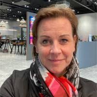 40+ "Heidi John" profiles