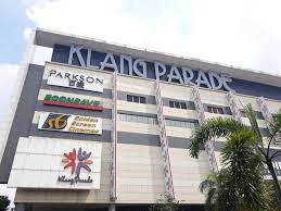 Klang parade , econsave, parkson , golden screen sinemaları ve peninsula college gibi ana kiracıları olan klang , selangor , malezya'da bulunan bir alışveriş kompleksidir. Econsave Klang Parade Di Bandar Klang