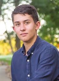 Effie Marks's Instagram, Twitter & Facebook