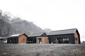 All homes are also available as kitsets. Modern Residence In Jacks Point Queenstown New Zealand Designers Builders Evolution Barn Style House Modern Barn House House Cladding