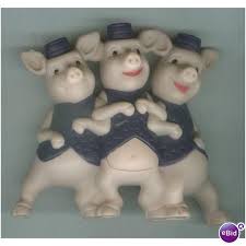 The three little pigs (the three little pigs) the big bad wolf (the big bad wolf. 2010 Mcdonalds Shrek Forever After Three Little Pigs On Ebid Canada 96000325