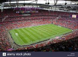 Wembley stadium shopping centre wembley stadium shopping centre restaurants. Blick Ins Innere Wembley Stadium London England Das Englische Nationalstadion Die Heimat Der Englische Fussballverband Oder Fa Stockfotografie Alamy