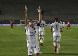 Colon Defeated Independiente And Will Define The Title With Racing Football Archyworldys