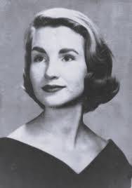 Melinda Stapleton's Instagram, Twitter & Facebook