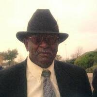 Henry Qualls's Instagram, Twitter & Facebook