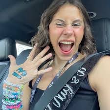 Shelby Jenkins's Instagram, Twitter & Facebook