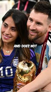 Why Messi do not touch any women other than his wife #messi #lionelmessi  #antonellarocuzzo #football #suzycortez #messi_king