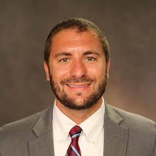 Kristen Shively's Instagram, Twitter & Facebook