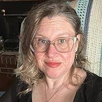 Leigh Jarrett's Instagram, Twitter & Facebook