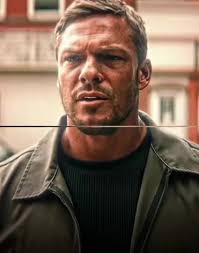 Declan.Reid (@jbfa9683j4b)