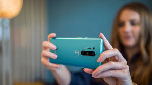 OnePlus 8 Pro: Die Kamera, die in den ...