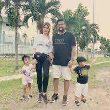 Sikap humble datin paduka eina azman dikagumi ramai #dpeinaazman. 4 Tahun Layari Hidup Bersama Datin Paduka Eina Azman Bahagia Bersuamikan Datuk Paduka Kaiser Gurmeet Nona