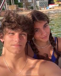 Hi! My name is Avery Tiller. I'm fromMiddleton, Wisconsin and I am 100%  committed to UW Madison and am a direct admit to the business school. I  love concerts, traveling, running, thrifting,