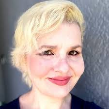 Katie Coldiron's Instagram, Twitter & Facebook