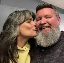 Doing cool things in Michigan! Day one in the books. #highdesert4wd  #teamhercules #falconshocks #teraflexsuspension #goarmorlite #twistedjeeps  #nemesisindustries #bestop #bajadesigns #prpseats #lubeitexpress  #ricksglass #ruggedradio #rmb4x4 #rustysoffroad